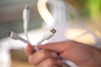 Guia de compra: Quais são os tipos de cabos USB para telefones celulares e como escolher o melhor?