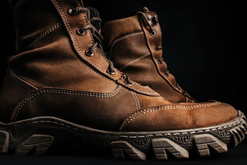 Aplicações práticas de botas e coturnos