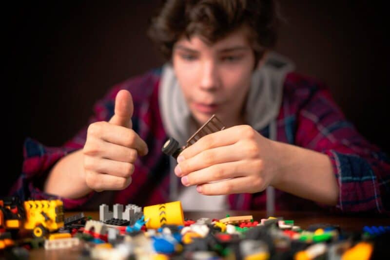 cada linha LEGO é mais indicada