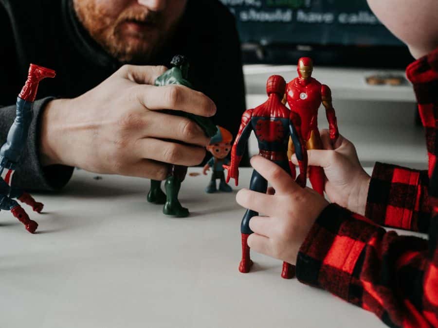 Figuras colecionáveis de super-heróis